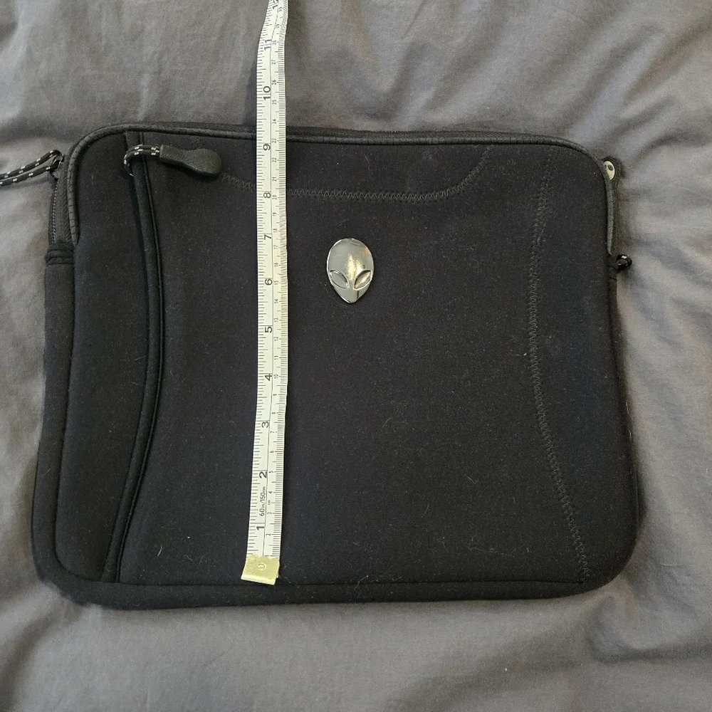 Black Neoprene 13 Inch Tablet Or Laptop Sleeve